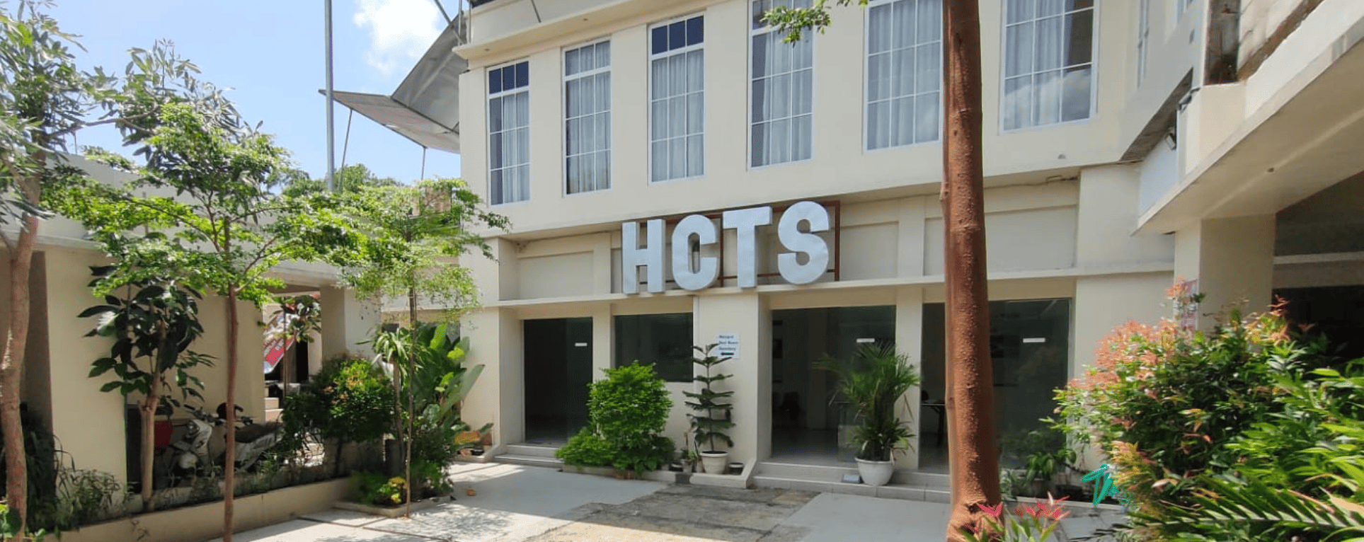 Hotel and Cruise Ship Training School